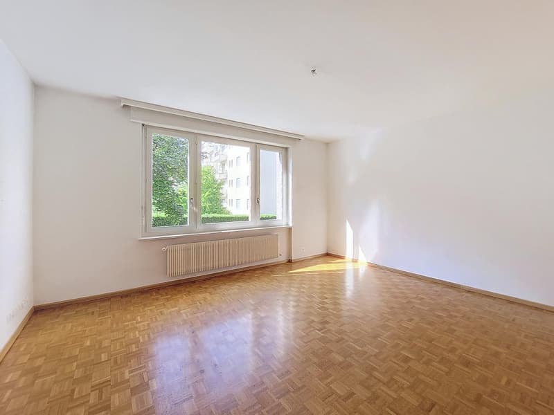 Sion, 5-Zimmer-Wohnung in der Nähe von Schulen und dem St-Guérin-Viertel (9)