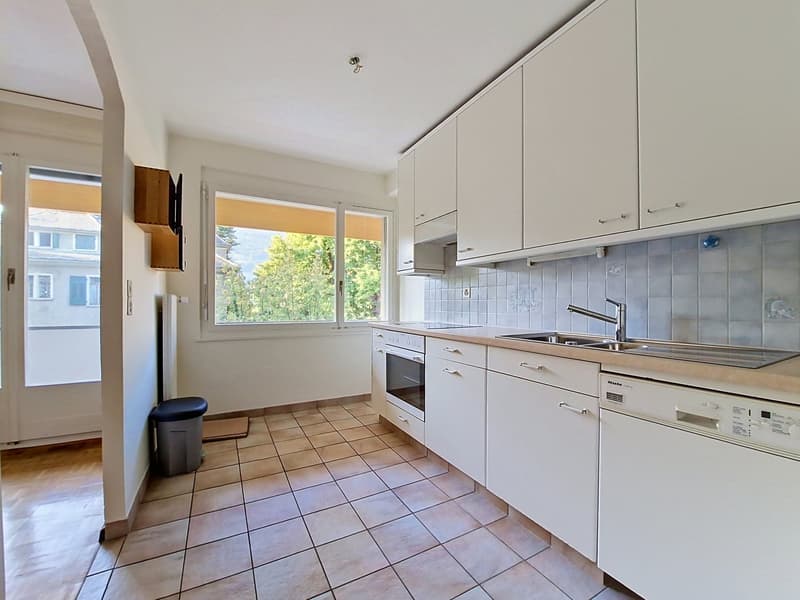 Sion – Bel appartement de 4,5 pièces à deux pas du quartier du Ritz, avec garage et place de parc (14)