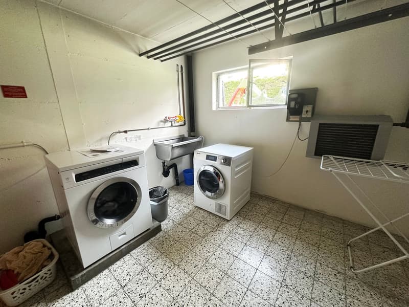 Sion, appartement de 4.5 pièces proche du quartier Art-de-Vivre, avec garage-box et place de parc (19)