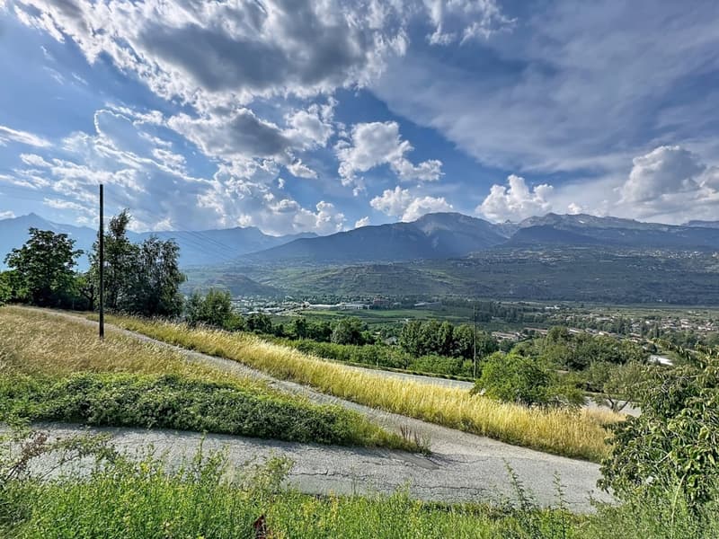 Sion, villa de 5.5 pièces de 197m2 sur les hauts de Bramois, en pleine nature, garage, couvert (24)
