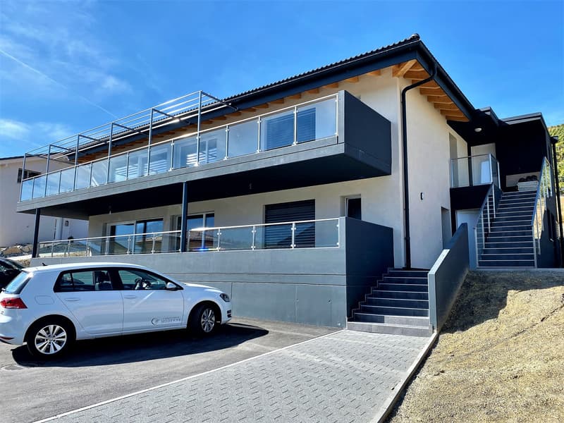 Champlan, appartement en attique de 4.5 pièces avec 3 places de parc extérieures (1)