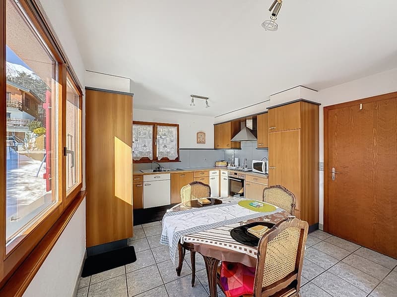 Arbaz, charmante maison de 6.5 pièces de 240 m2, avec places de parc et places couvertes (6)