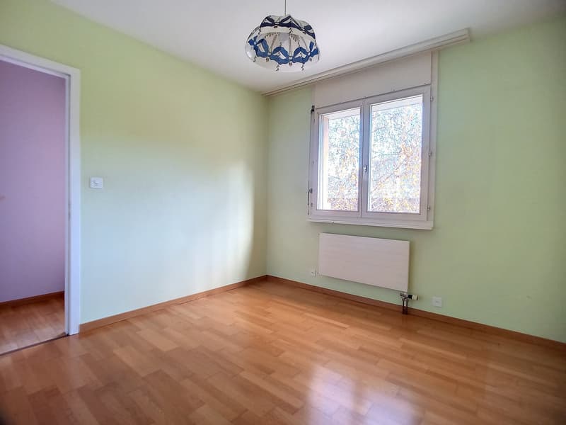 Sion, appartement de 5.5 pièces au cœur du quartier de Vissigen avec place de parc (16)
