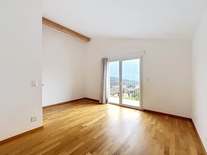 Sensine/Conthey, villa de 4.5 pièces de 151 m2 avec 3 places de parc et de beaux extérieurs aménagés (8)