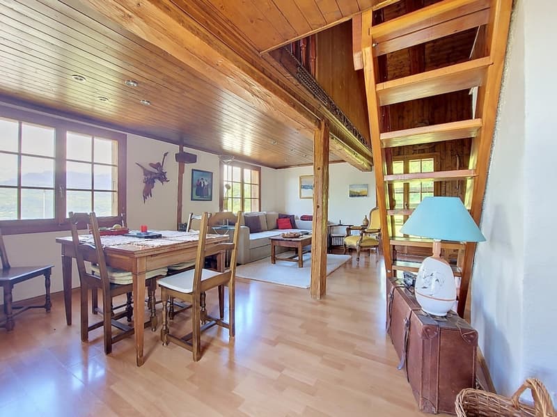 Daillet (Grône), chalet coup de cœur de 99 m² alliant charme et authenticité à 10 minutes de Nax. (4)