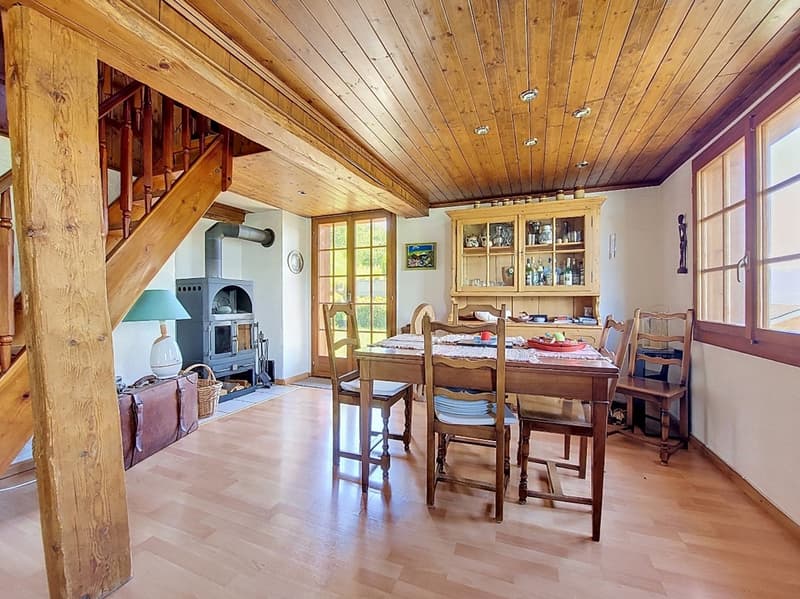 Daillet (Grône), chalet coup de cœur de 99 m² alliant charme et authenticité à 10 minutes de Nax. (5)