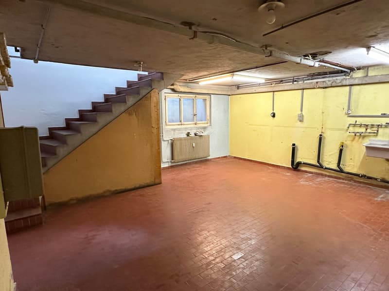 Sierre, local commercial avec sous-sol de 30 m2 aménageable sur demande au cœur de la ville (19)