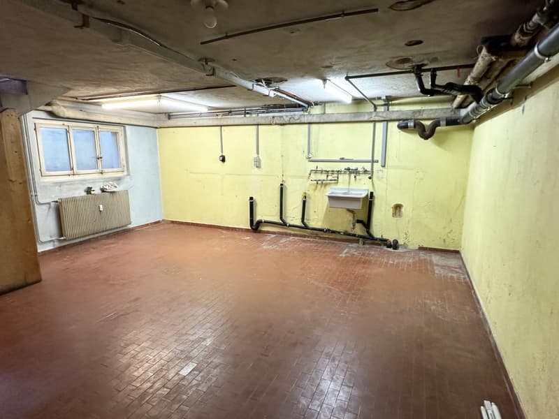 Sierre, local commercial avec sous-sol de 30 m2 aménageable sur demande au cœur de la ville (10)