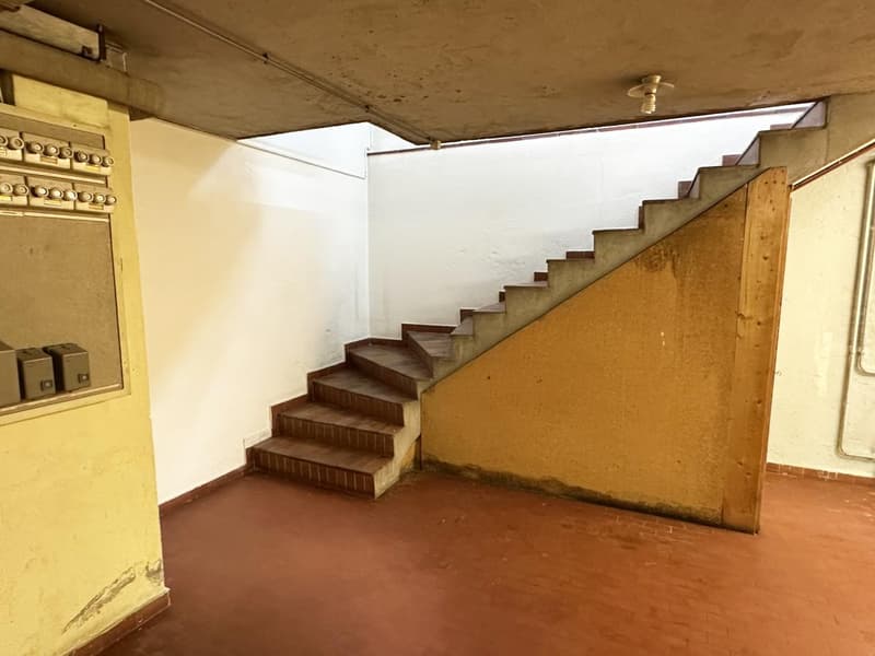 Sierre, local commercial avec sous-sol de 30 m2 aménageable sur demande au cœur de la ville (9)