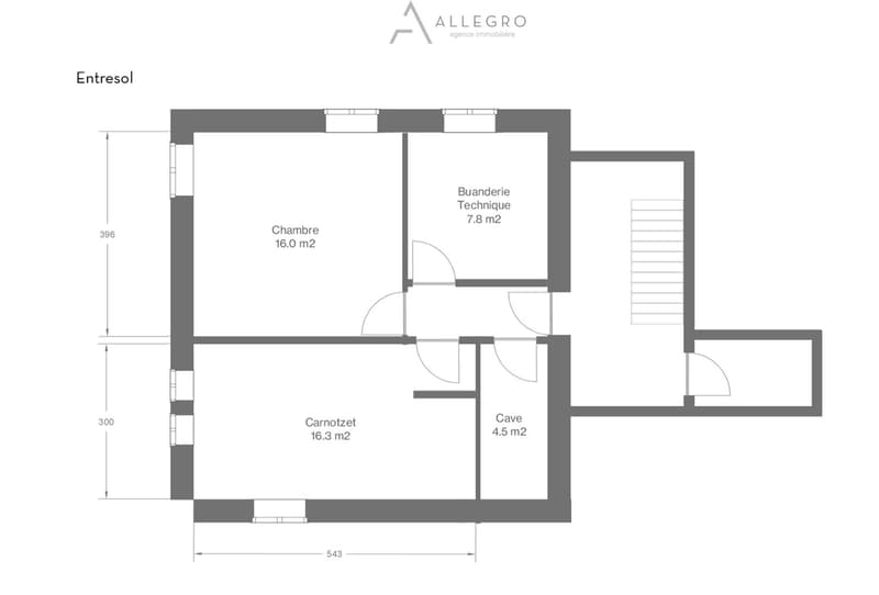 Pramagnon, maison familiale de 230m2 avec pelouse et places de parc extérieures (28)