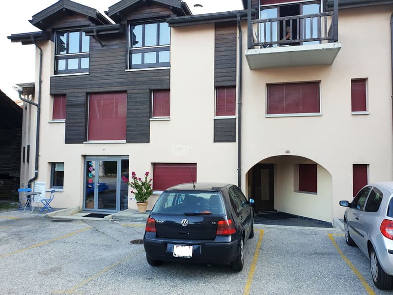 Bramois, studio au centre du village (8)
