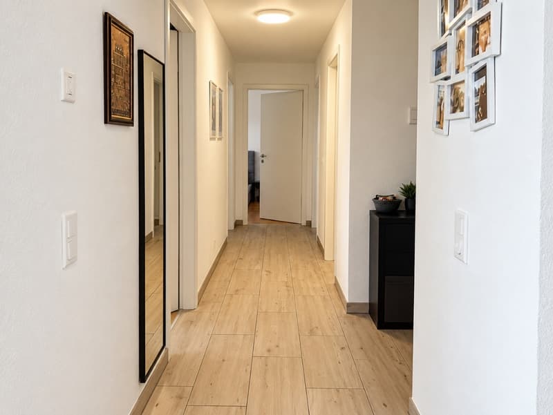 Sion, appartement de 4.5 pièces de 117m2 dans une résidence Minergie avec 2 pl. de parc intérieures (7)