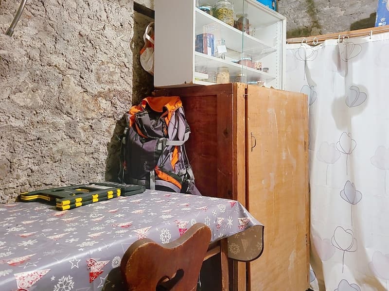Grône, Pramagnon, parcelle de 1'567 m2 avec charmante maison familiale et une grange sans vis-à-vis (23)