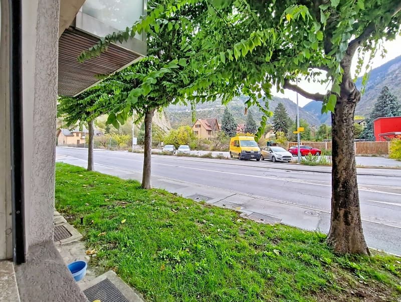 Sierre, appartement de 2.5 pièces rénové avec un bon rendement, proche de Géronde et du technopôle (10)