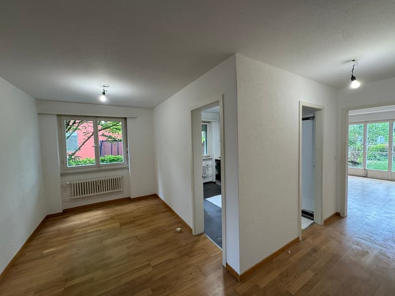 Attraktive 3.5-Zimmerwohnung im Erdgeschoss mit eigenem Gartensitzplatz (7)