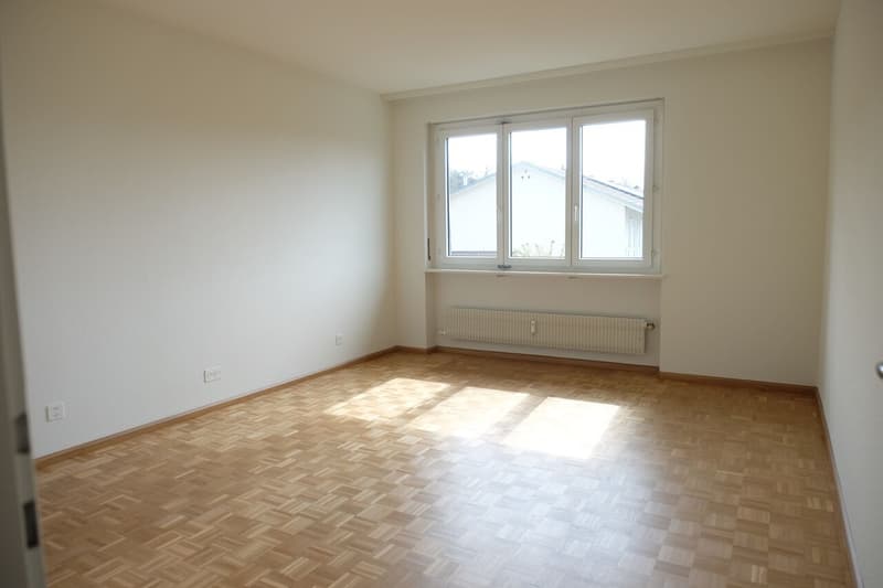 grosszügige 3.5-Zimmerwohnung mit Garage in Riehen (5)