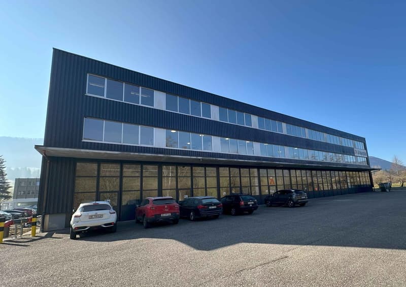 Entrepôt/stockage Centre A 16 (2)