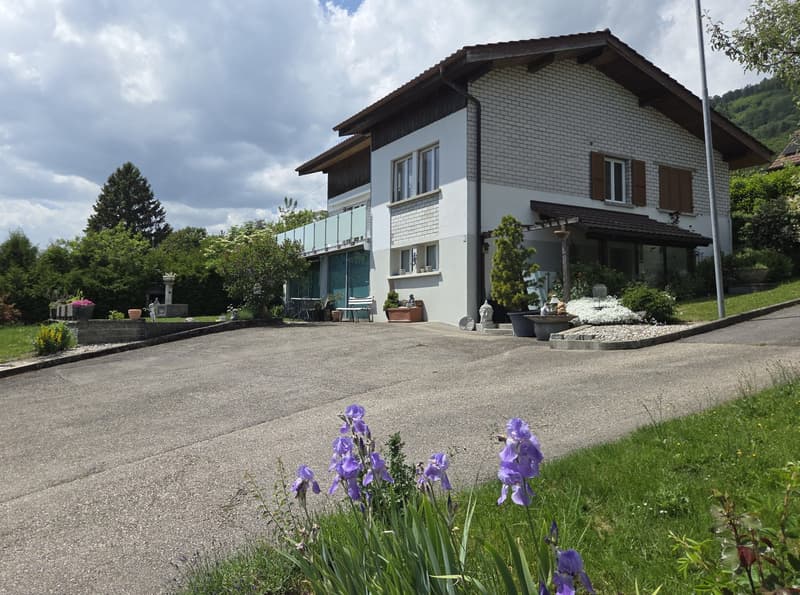 Haus mit 2 Apartments und atemberaubendem Blick auf die Alpen (3)