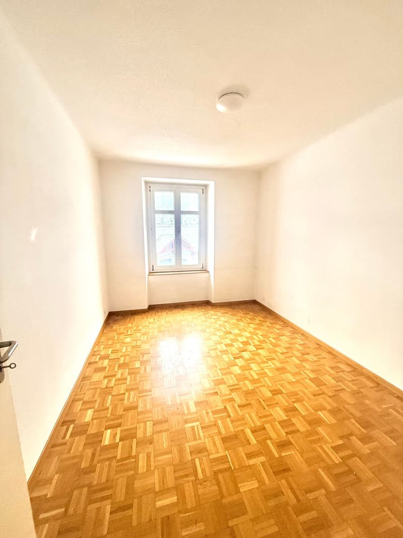Apartment with 3.5 rooms and balcony (10)