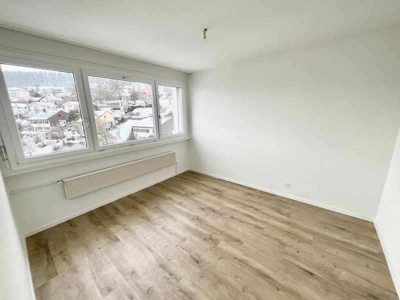 Appartamento di 3.5 locali con balcone e ascensore (6)