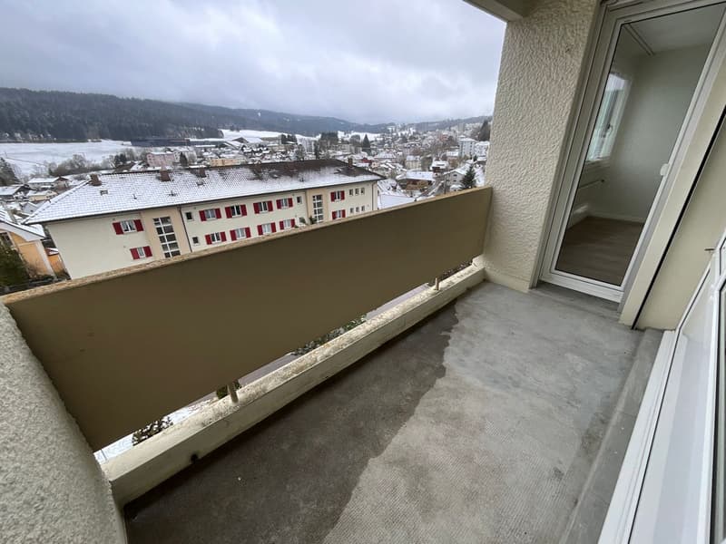 Appartamento di 3.5 locali con balcone e ascensore (7)