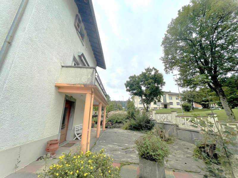 Casa unifamiliare con due appartamenti (5)