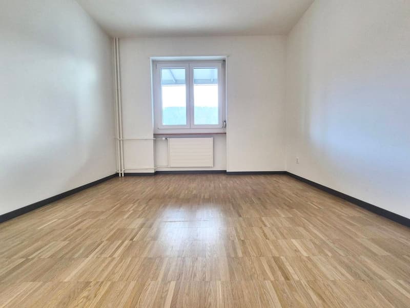 Zweizimmerwohnung mit großem Balkon und Aufzug! (2)