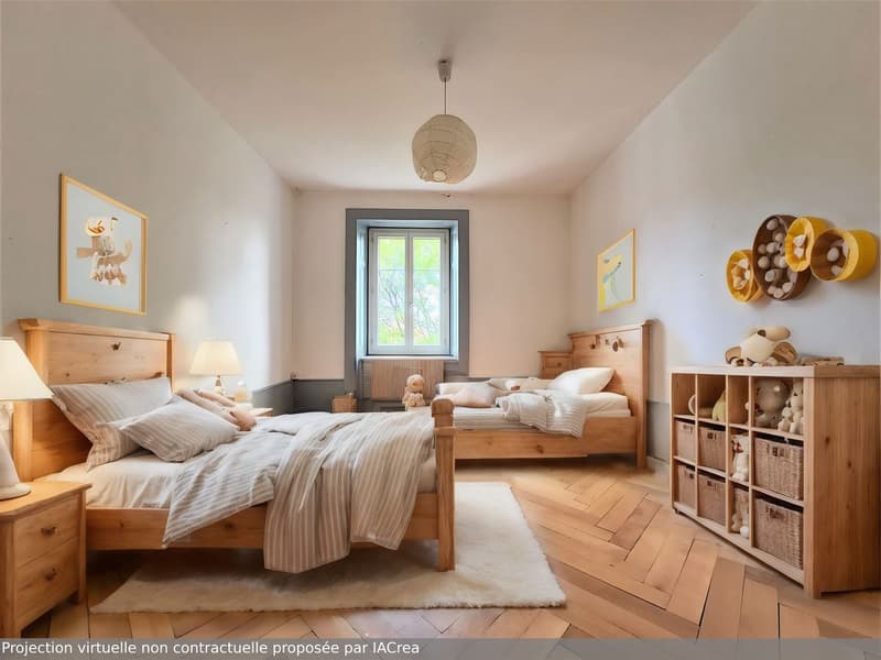 Three-room apartment with 1 large balcony (5)