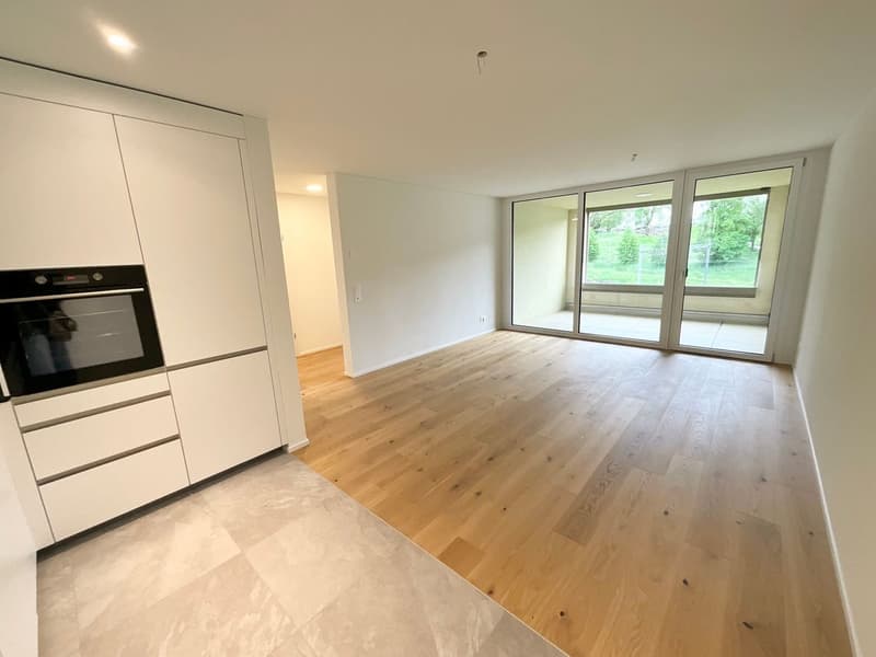Appartamenti nuovi di 2.5 locali con loggia - Comfort moderno, sostenibilità e qualità della vita nel cuore del villaggio (8)