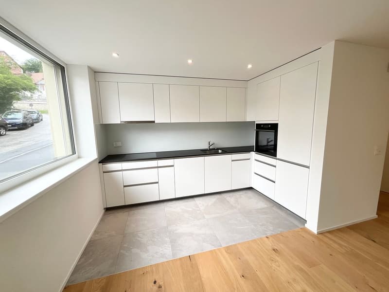 Neue 2.5-Zimmer-Wohnungen mit Loggia - Moderner Komfort, Nachhaltigkeit und Lebensqualität im Herzen des Dorfes (2)