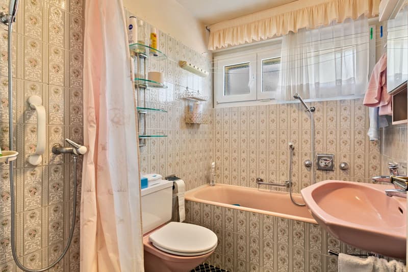 PPE apartment with 4.5 rooms, balcony and double garage (11)