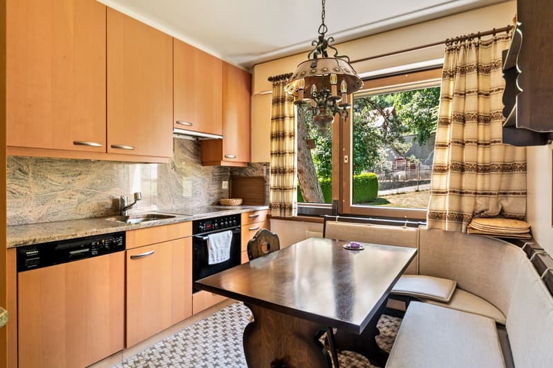 PPE apartment with 4.5 rooms, balcony and double garage (5)