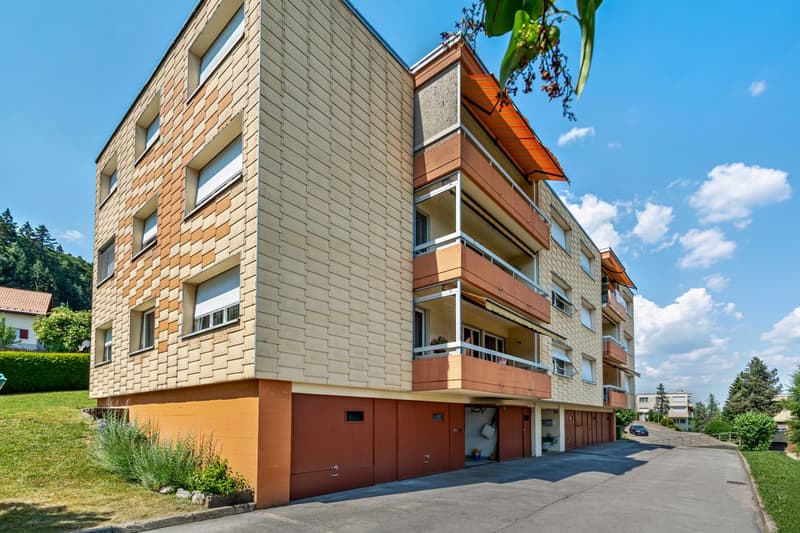 PPE apartment with 4.5 rooms, balcony and double garage (2)