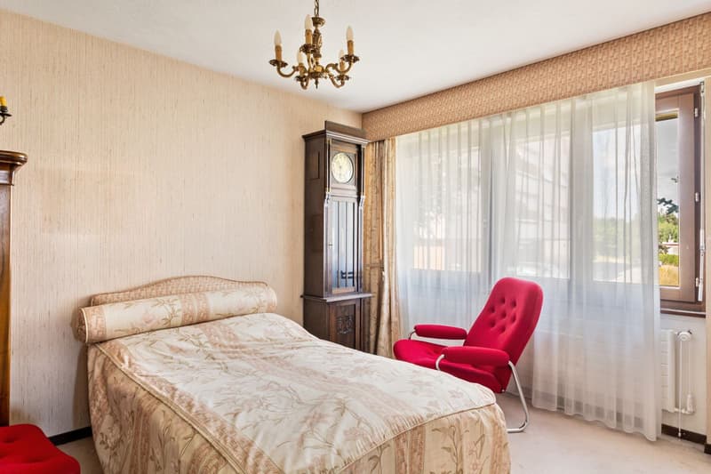 PPE apartment with 4.5 rooms, balcony and double garage (9)