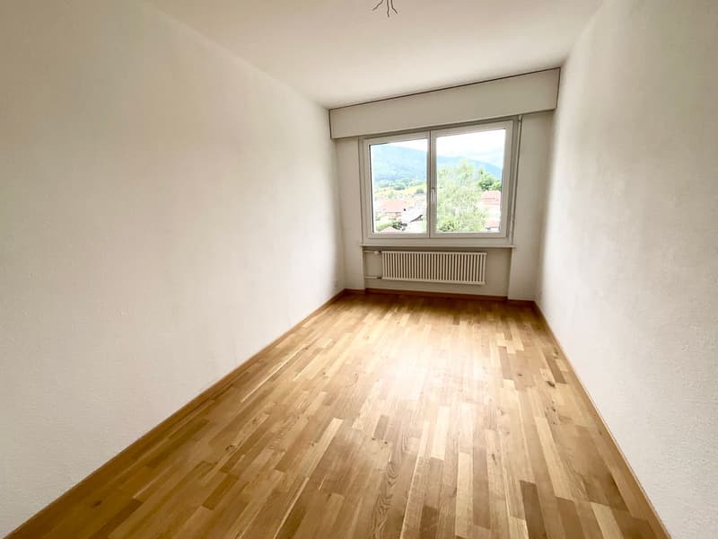 Beautiful bright 4.5-room apartment with balcony (8)