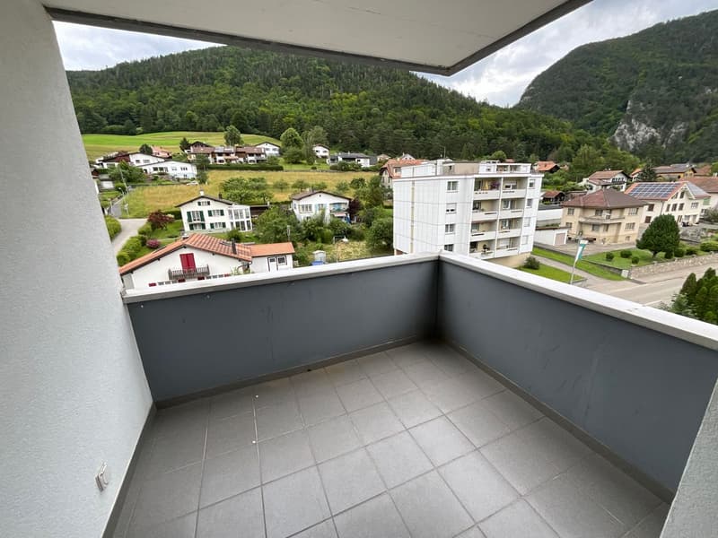 Beautiful bright 4.5-room apartment with balcony (6)