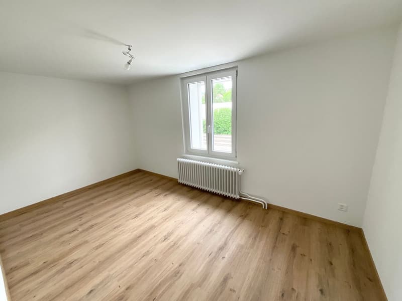 New 3-room apartment with large terrace (5)