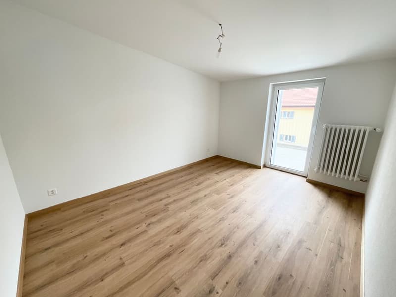 New 3-room apartment with large terrace (3)