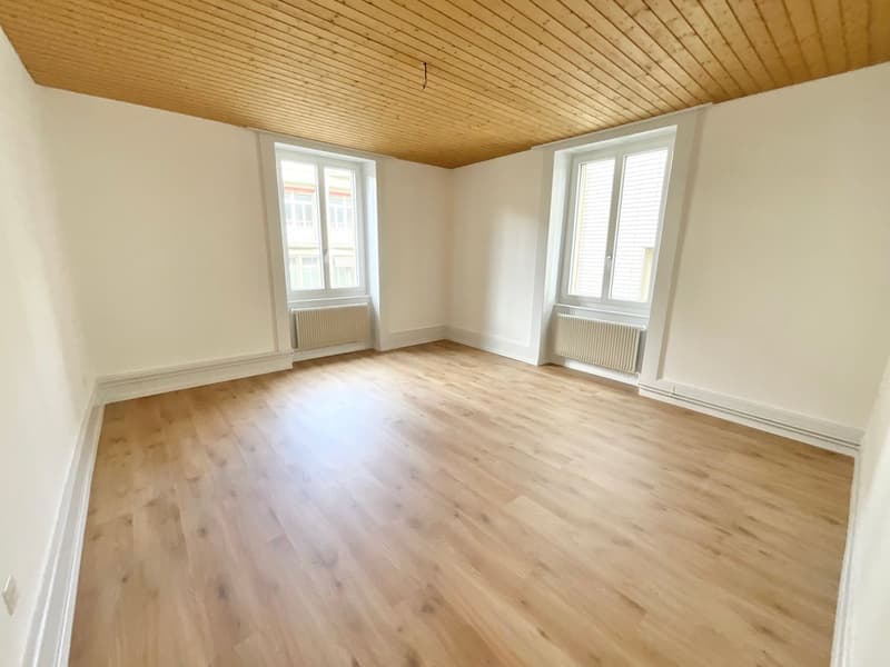 Charming 4-room apartment with large terrace in the heart of Tramelan (7)
