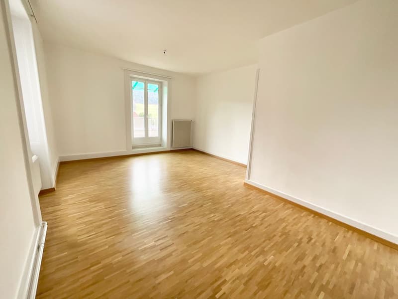 Charming 4-room apartment with large terrace in the heart of Tramelan (1)