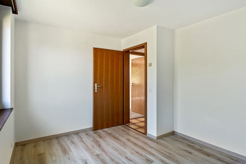 Maison familiale spacieuse de 7 pièces à Saignelégier (11)