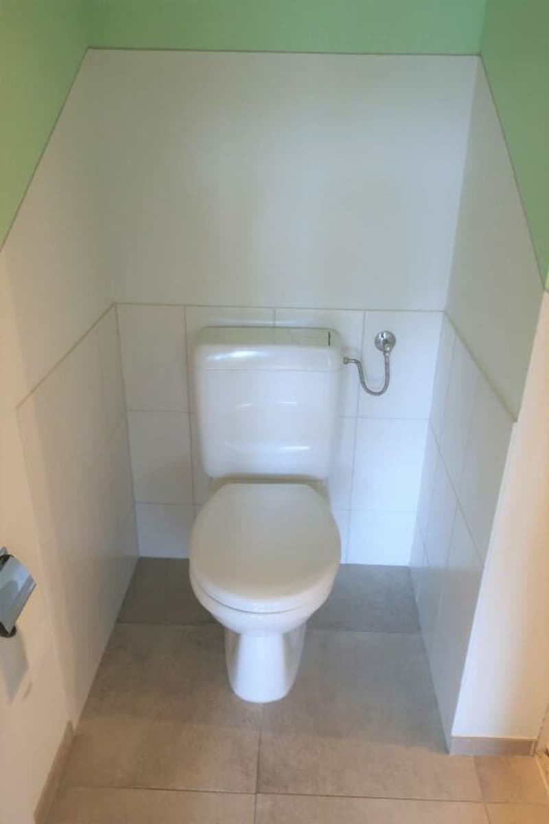 Bel appartement de 3 pièces avec deux balcons et ascenseur (7)
