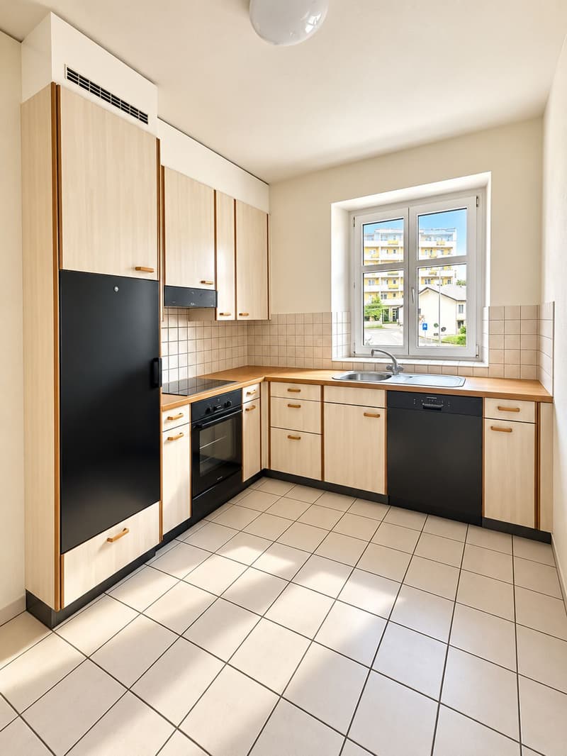 Bel appartement de 3,5 pièces avec balcon (1)