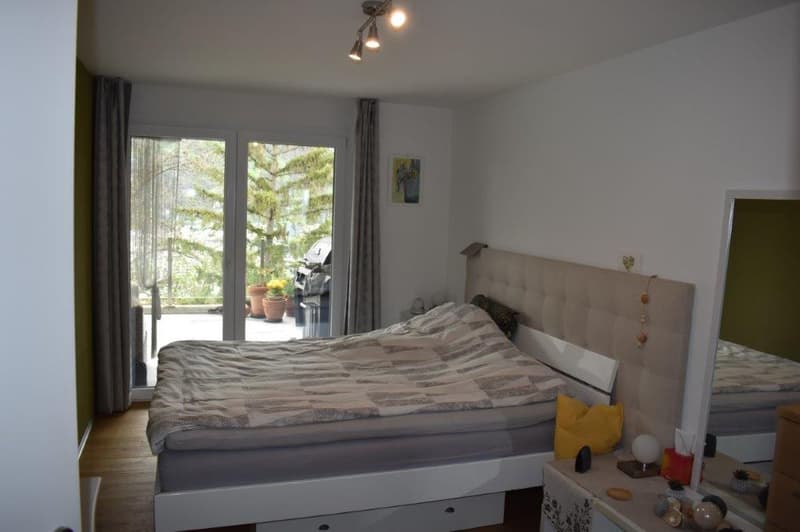 Modern 4.5-room apartment with 2 balconies and parking space in Brig-Glis (7)