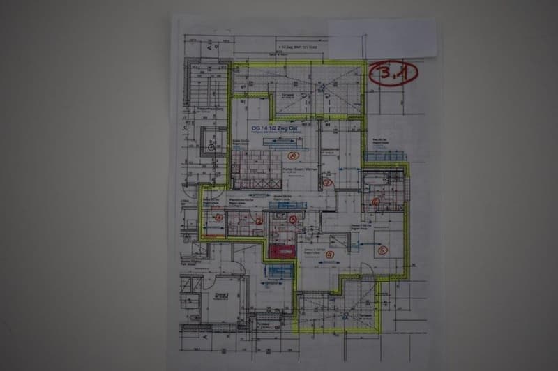 Modern 4.5-room apartment with 2 balconies and parking space in Brig-Glis (14)