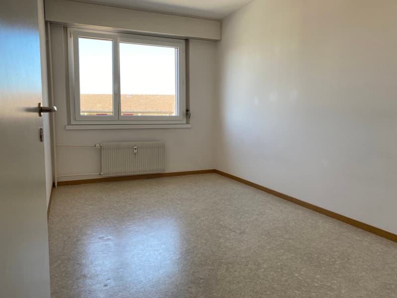 3.5 Zimmerwohnung mit Balkon / 3. OG OHNE Lift (5)
