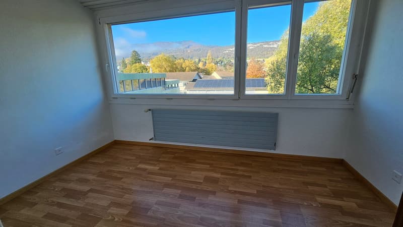 Bellissimo appartamento di 4,5 locali al 1° piano (9)