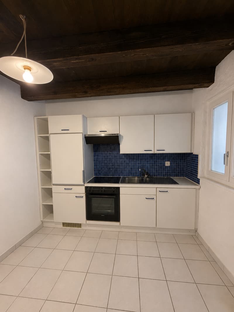 Beautiful 2.5-room duplex on the 3rd floor in the heart of the old town (3)