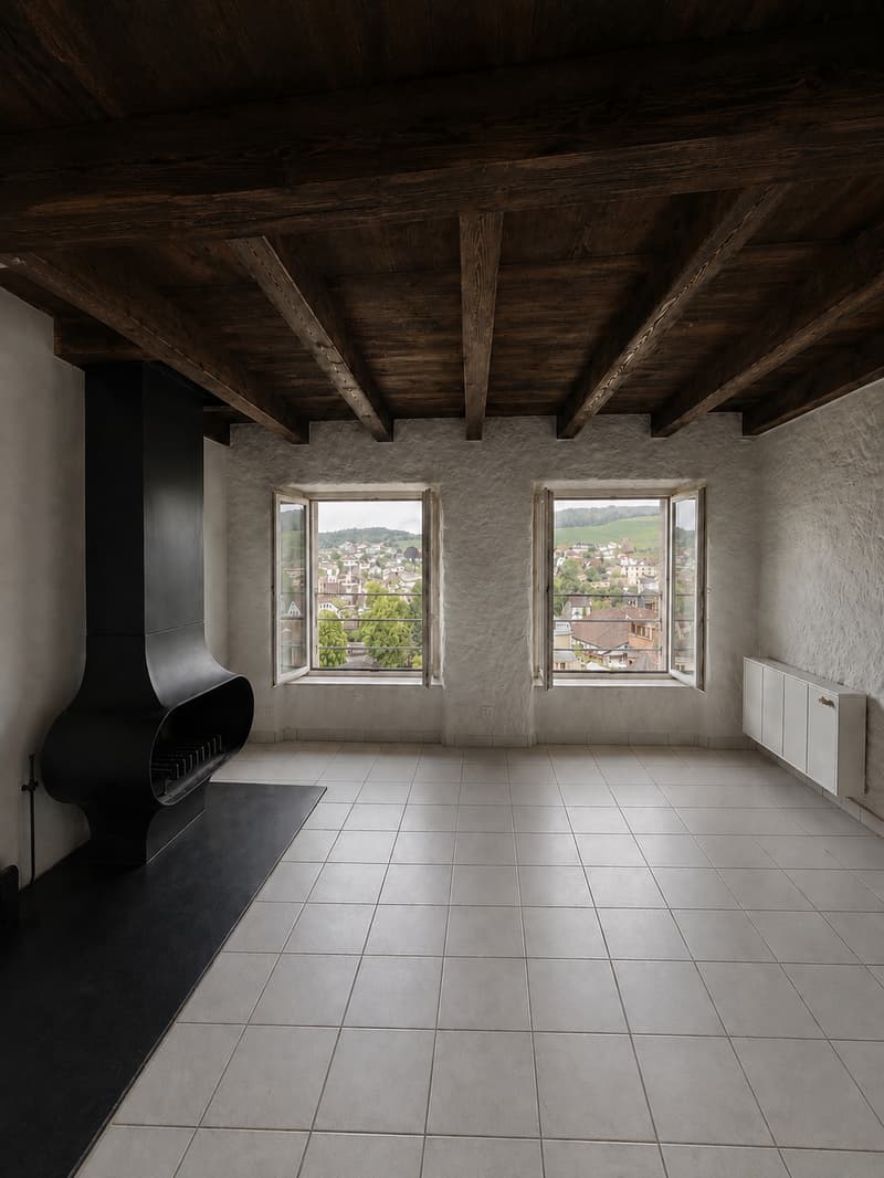 Beautiful 2.5-room duplex on the 3rd floor in the heart of the old town (1)