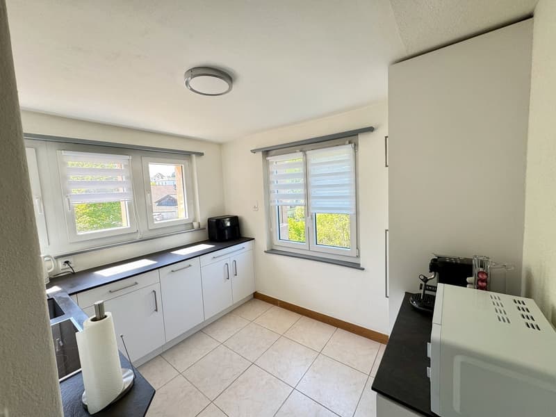 Très bel appartement de 4 pièces en duplex au 1er étage (2)